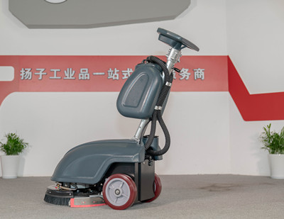 手推式洗地机